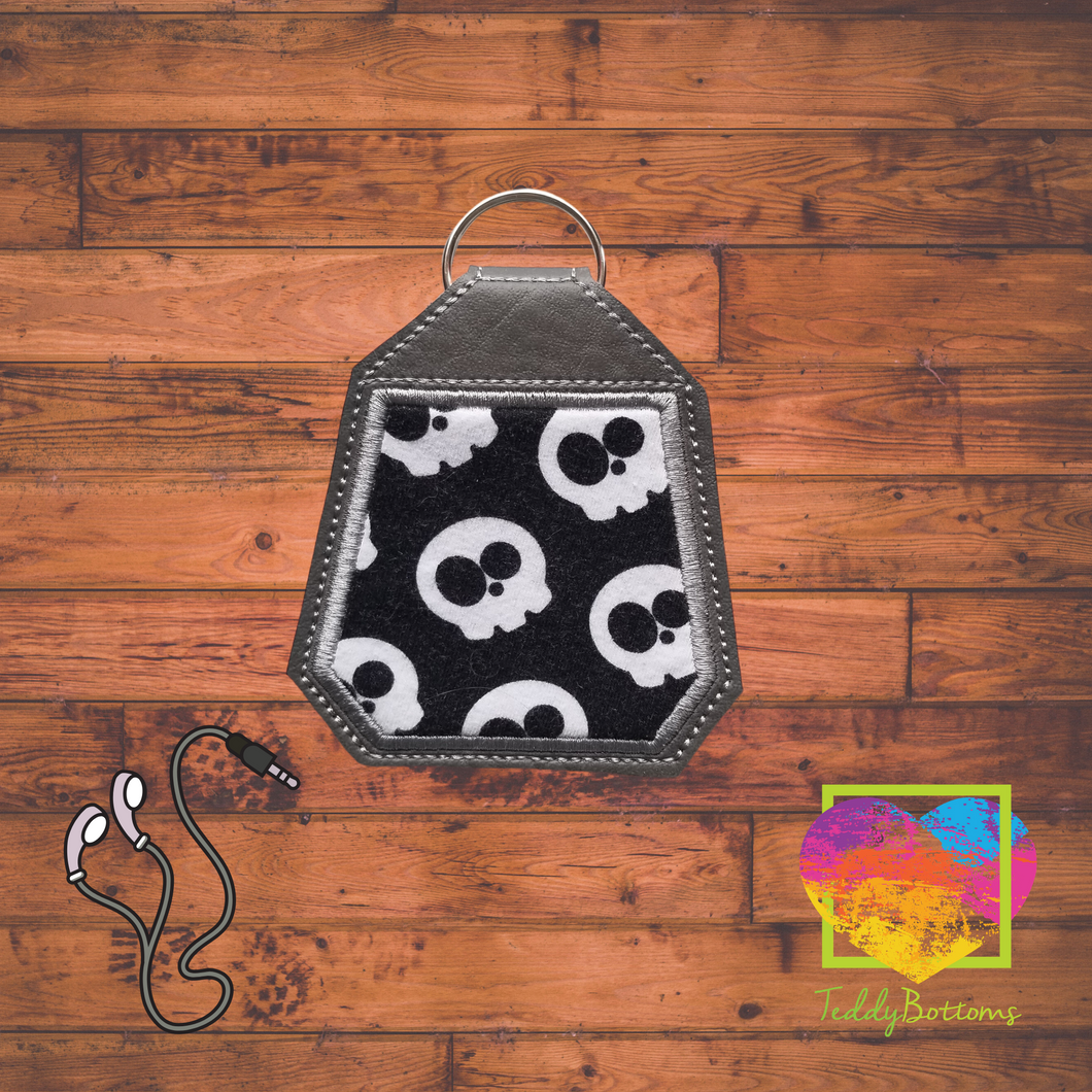 Skulls Ear Bud Holder